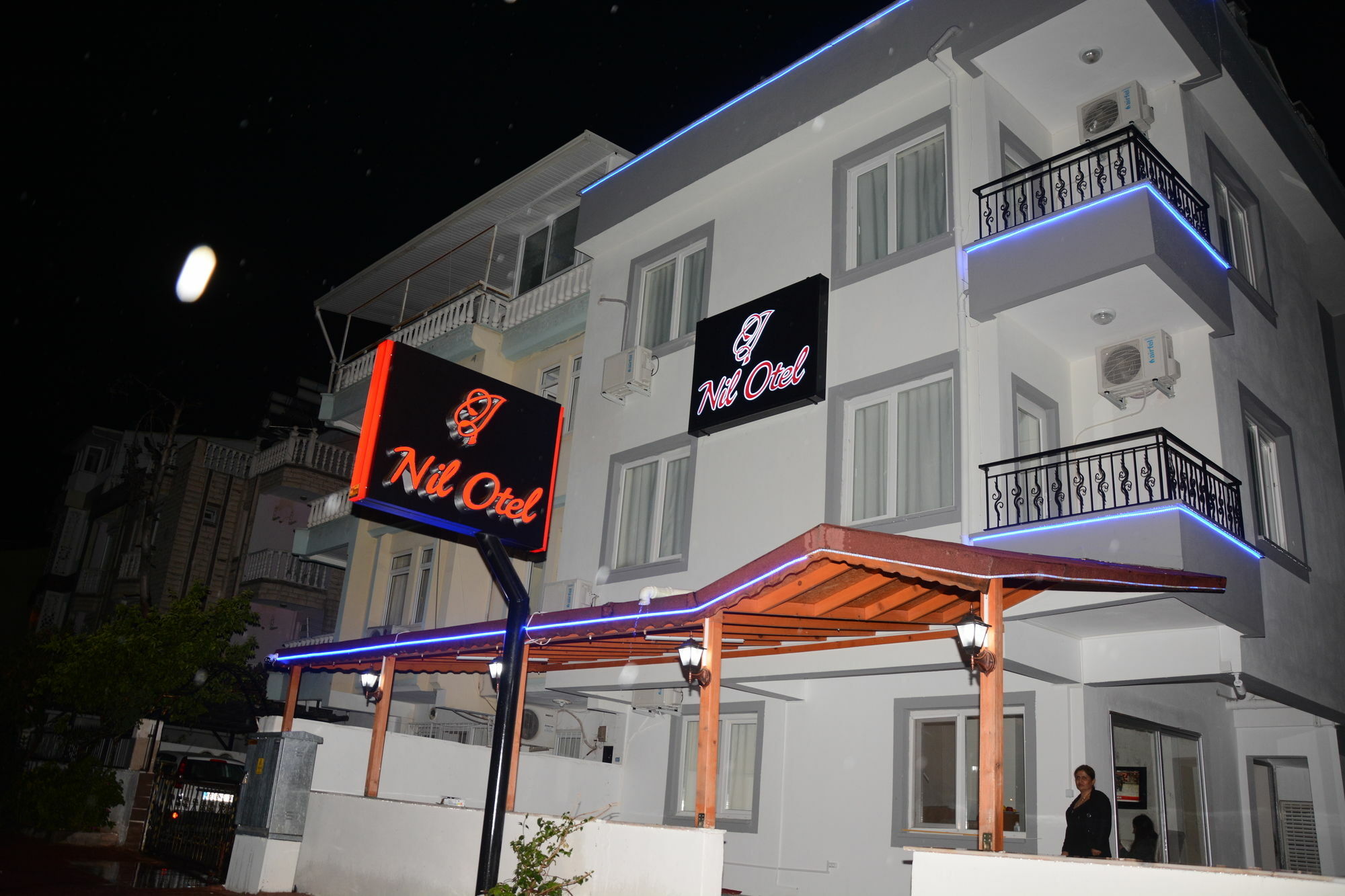 Derin Suit Otel Αττάλεια Εξωτερικό φωτογραφία
