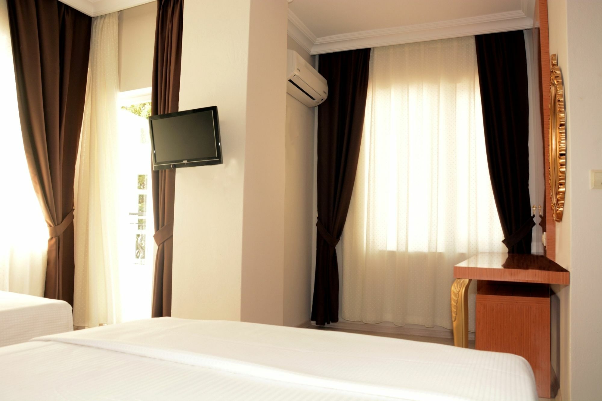 Derin Suit Otel Αττάλεια Εξωτερικό φωτογραφία
