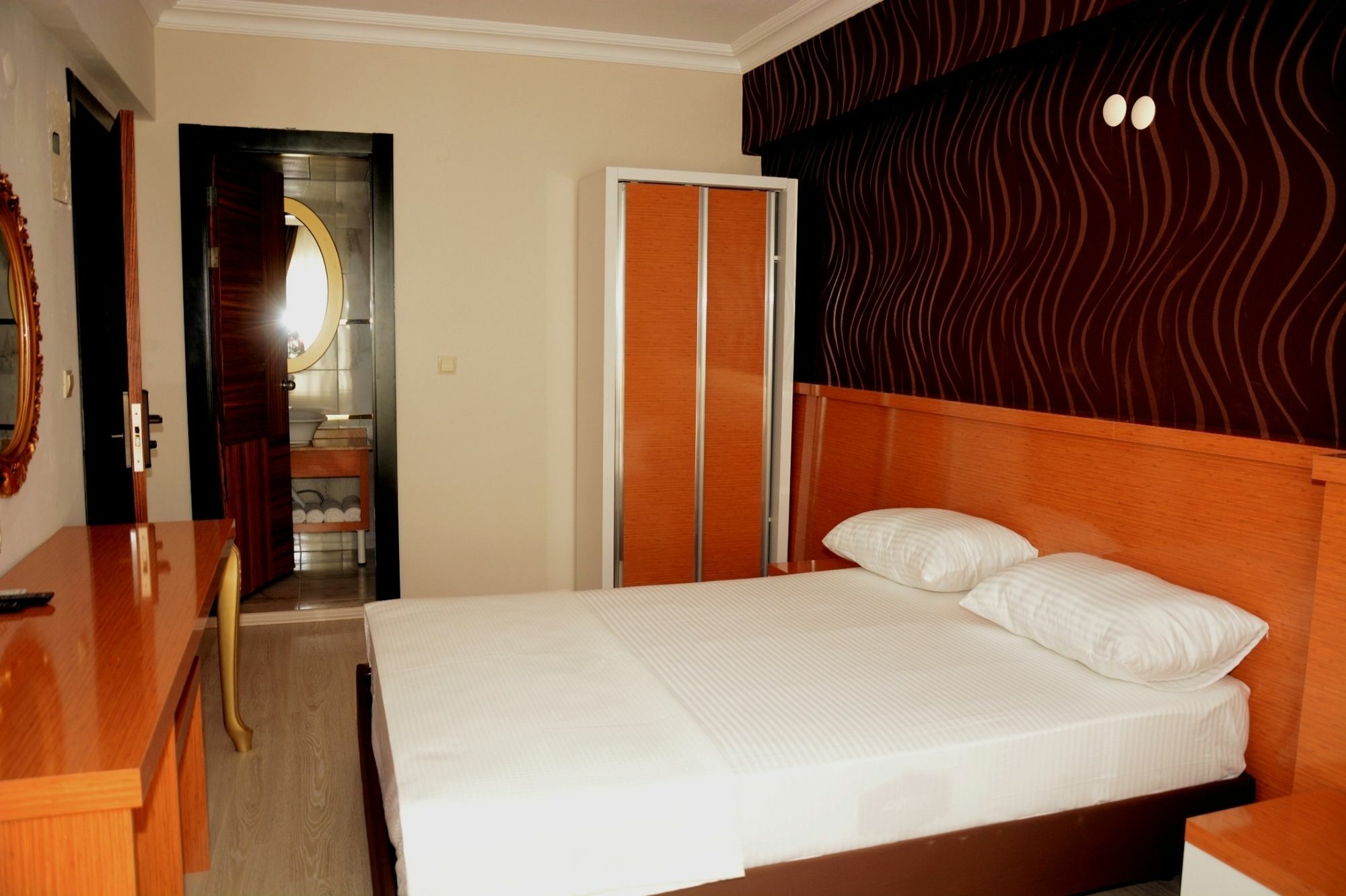 Derin Suit Otel Αττάλεια Εξωτερικό φωτογραφία